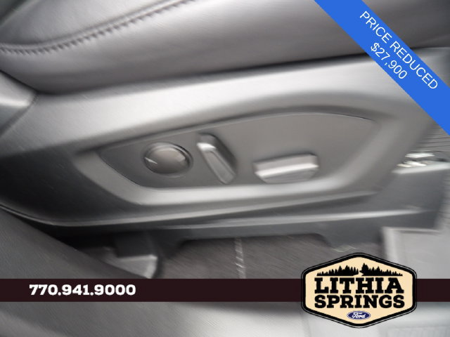 Certified 2023 Ford Explorer XLT w/ Equipment Group 202A RWD image 33