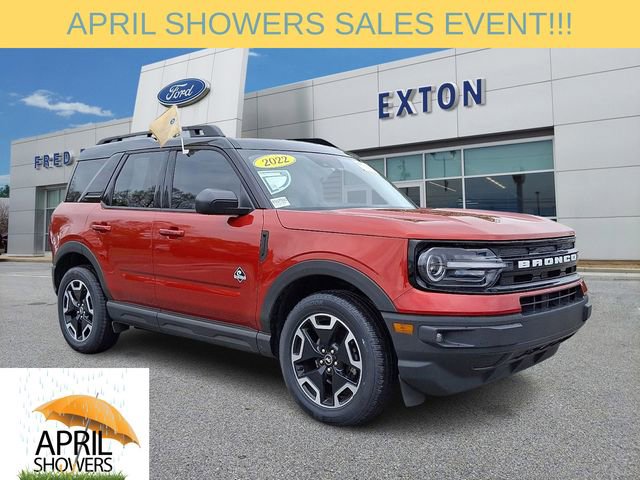 Certified 2022 Ford Bronco Sport Outer Banks w/ Tech Package AWD/4WD image 1