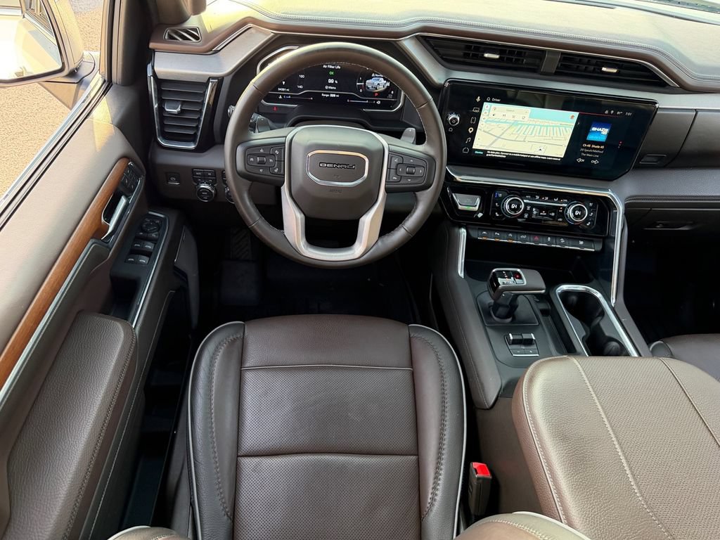 Used 2023 GMC Sierra 1500 Denali w/ Denali Reserve Package AWD/4WD image 14