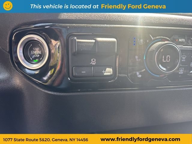 Used 2024 Chevrolet Silverado 1500 ZR2 w/ Technology Package AWD/4WD image 18