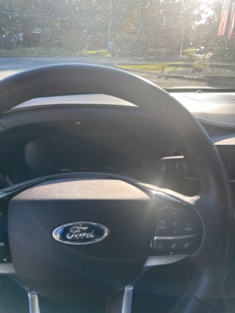 Certified 2022 Ford Explorer King Ranch w/ Class IV Trailer Tow Package AWD/4WD image 11