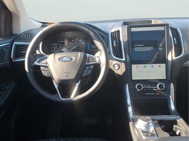 Certified 2023 Ford Edge Titanium AWD/4WD image 10