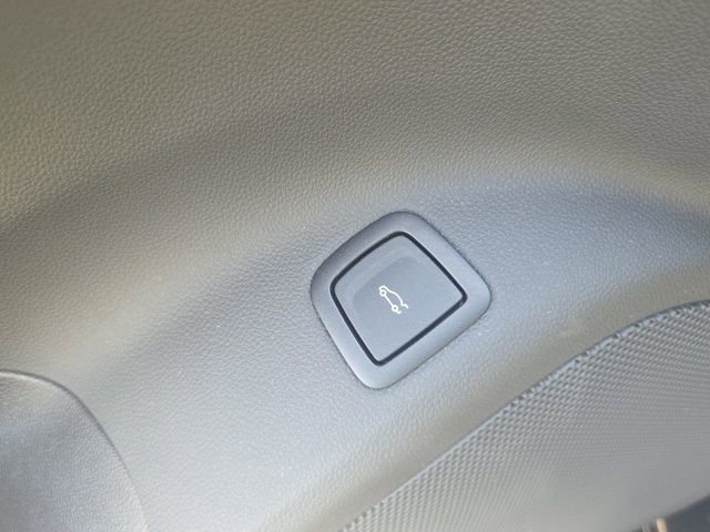 Used 2024 Cadillac CT5 Luxury w/ Sun And Sound Package image 23