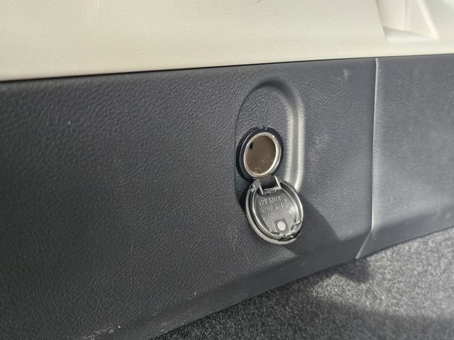 Used 2023 Nissan Rogue SL w/ SL Premium Package image 30