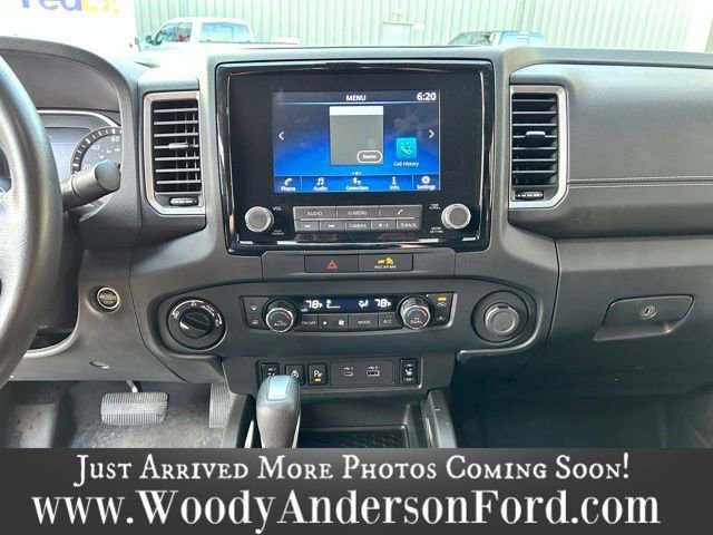 Used 2022 Nissan Frontier SV image 12
