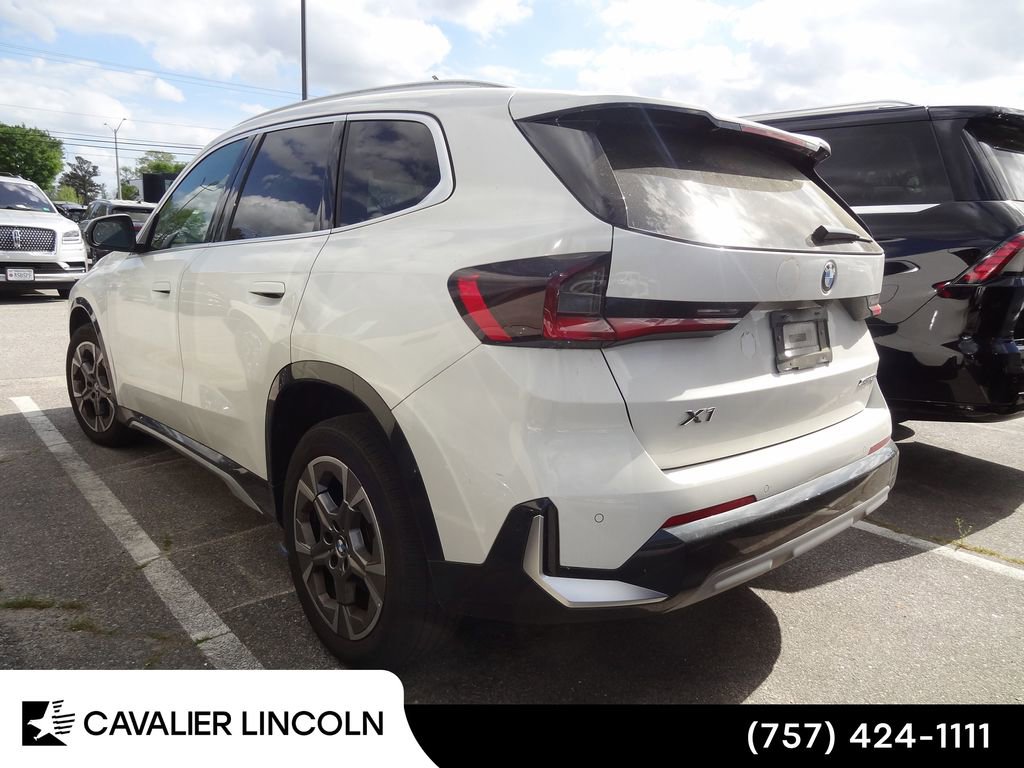 Used 2023 BMW X1 xDrive28i w/ Convenience Package AWD/4WD image 4