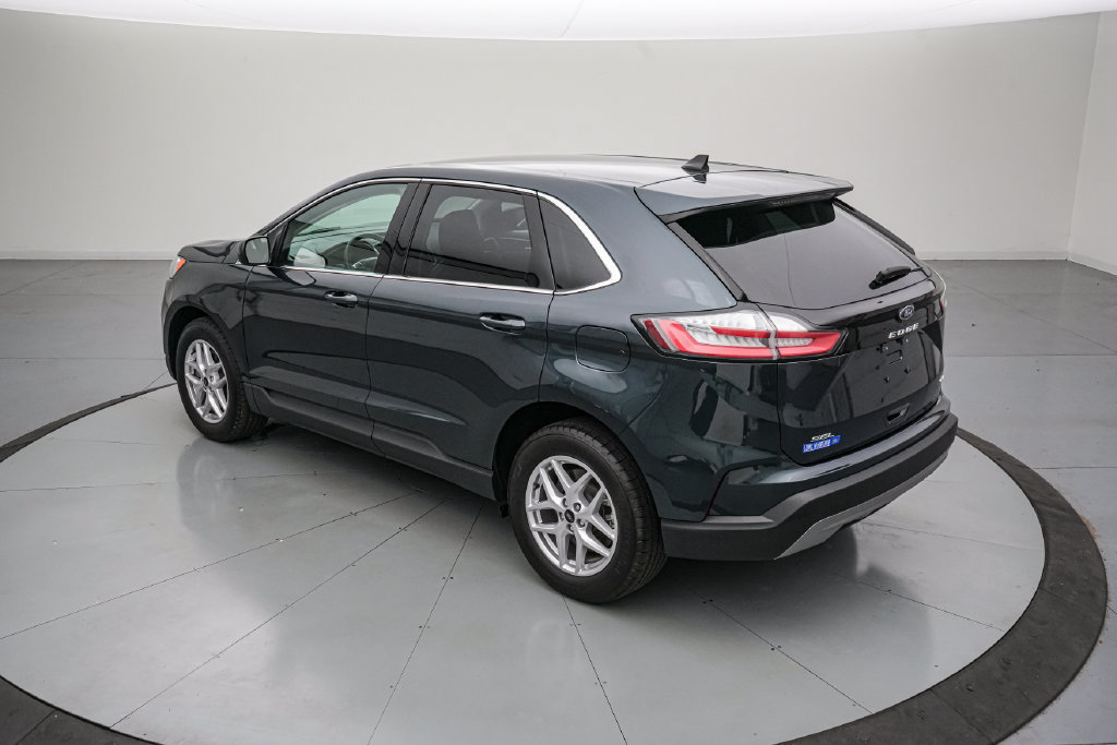 Certified 2024 Ford Edge SEL w/ Convenience Package AWD/4WD image 6