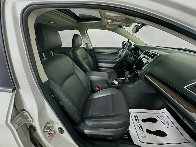 Used 2019 Subaru Outback 2.5i Limited AWD/4WD image 34