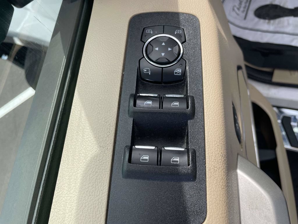 Certified 2019 Ford F150 Lariat w/ Equipment Group 502A Luxury RWD image 16
