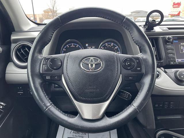 Used 2018 Toyota RAV4 Limited image 12