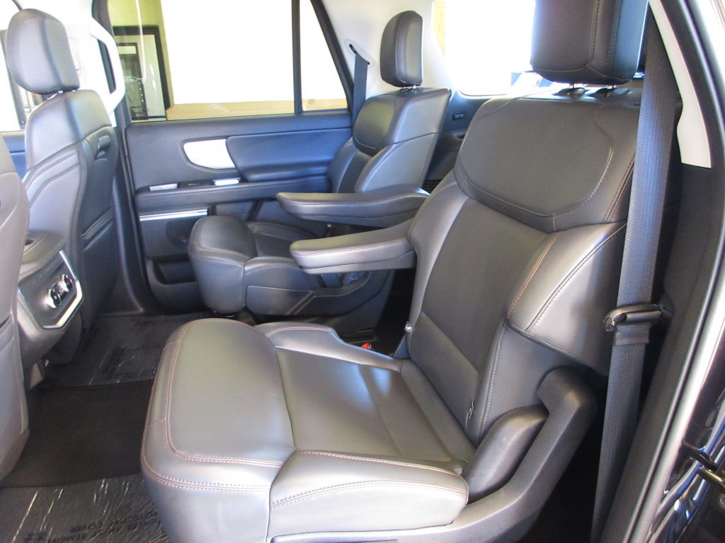 Certified 2025 Ford Expedition Max Active RWD image 23