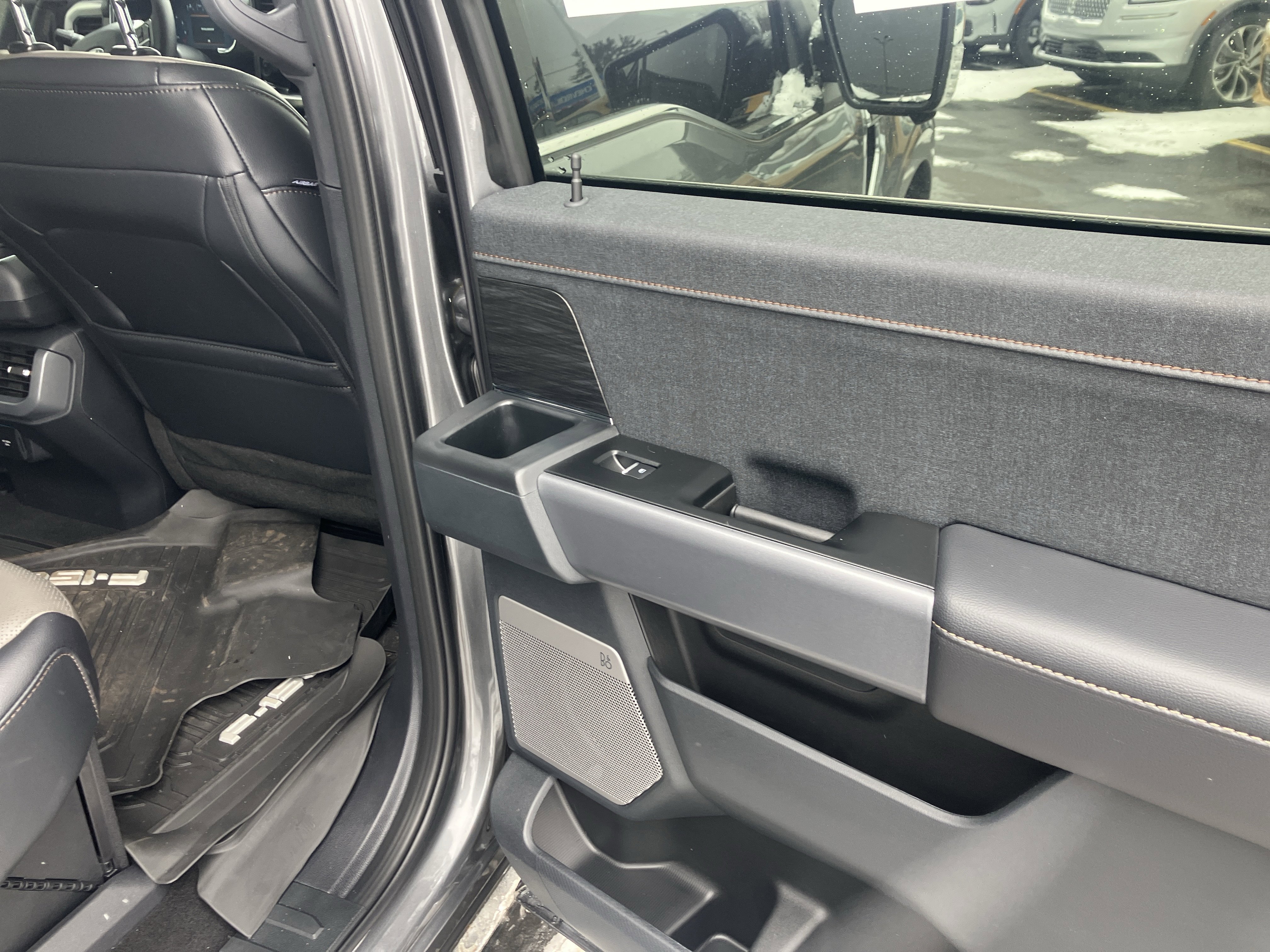 Certified 2025 Ford F150 Lariat w/ Equipment Group 501A Mid image 12