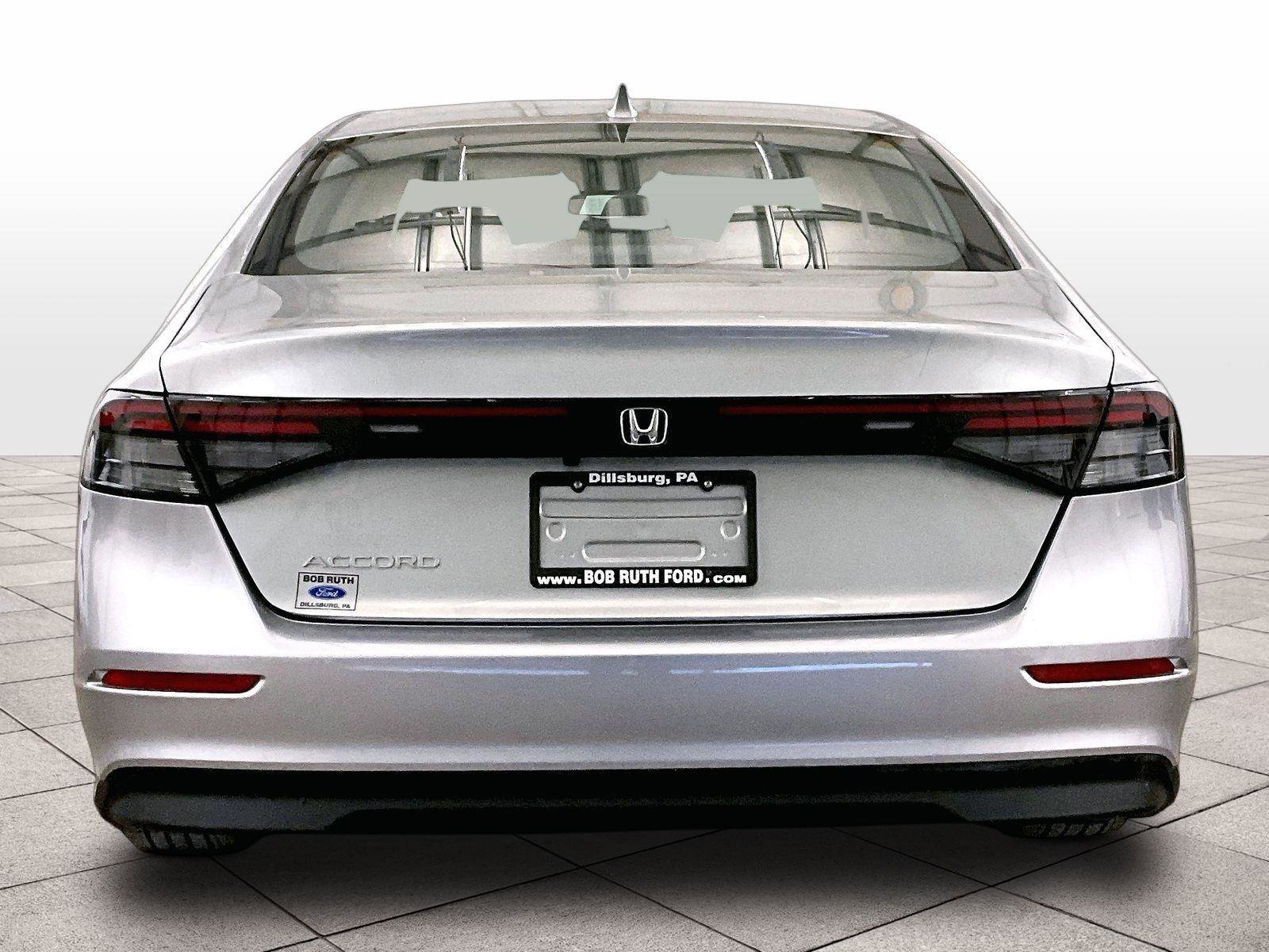 Used 2024 Honda Accord EX image 4