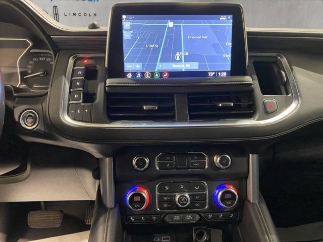 Used 2021 GMC Yukon XL SLT w/ Rear Media and Nav Package AWD/4WD image 17