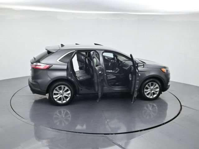 Certified 2022 Ford Edge Titanium AWD/4WD image 45