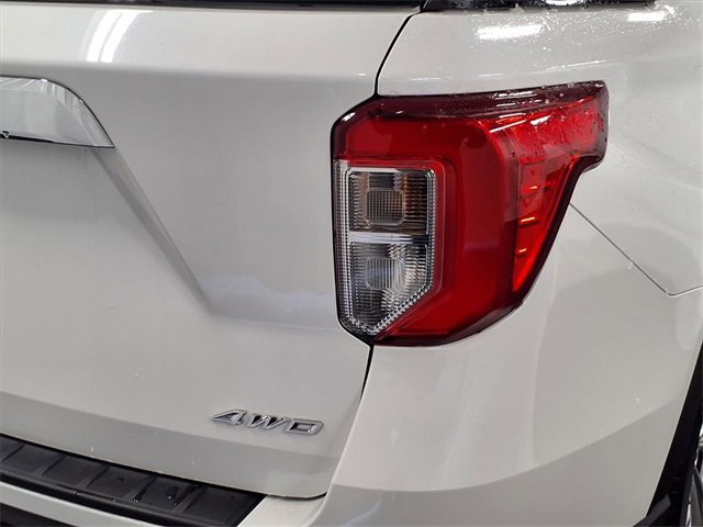 Certified 2023 Ford Explorer XLT w/ Equipment Group 202A image 32
