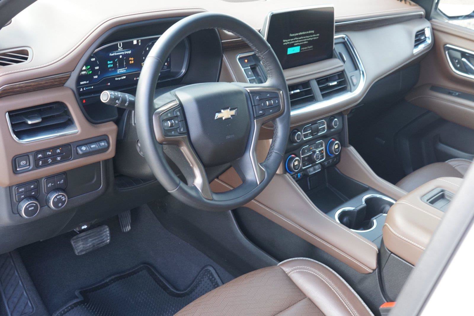 Used 2023 Chevrolet Tahoe High Country AWD/4WD image 9