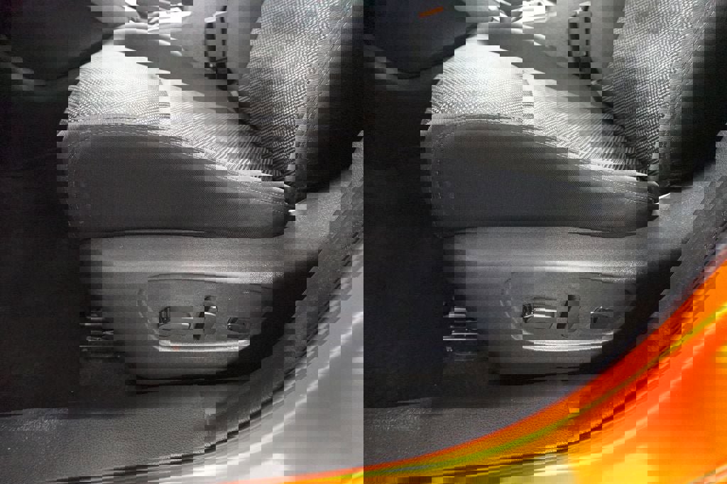 Used 2021 Nissan Rogue Sport SV image 11