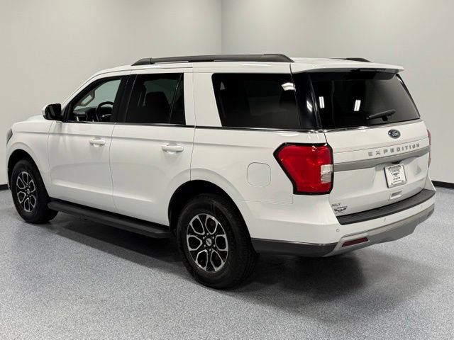Certified 2024 Ford Expedition XLT RWD image 9