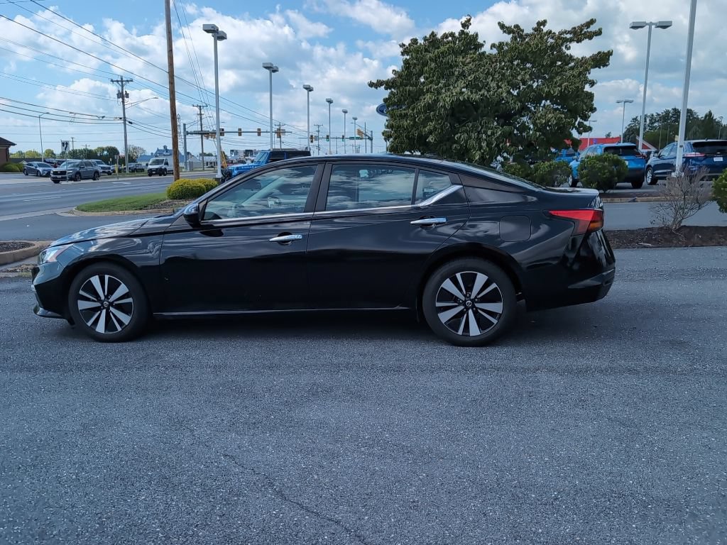 Used 2021 Nissan Altima 2.5 SV FWD image 8