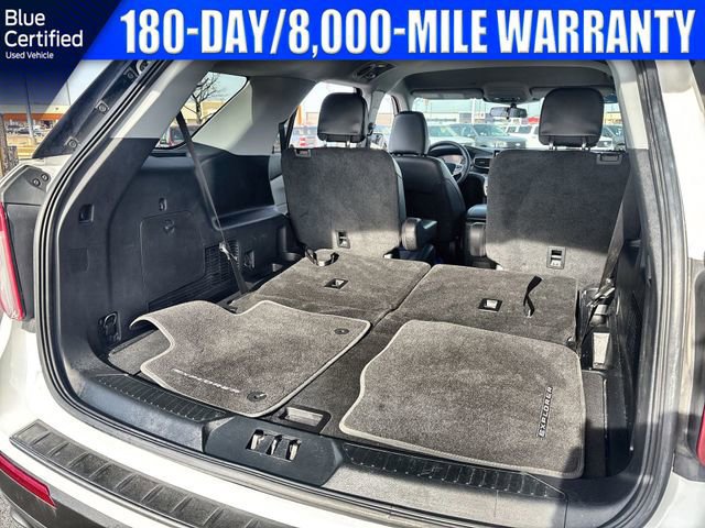 Certified 2022 Ford Explorer XLT w/ Equipment Group 202A image 32