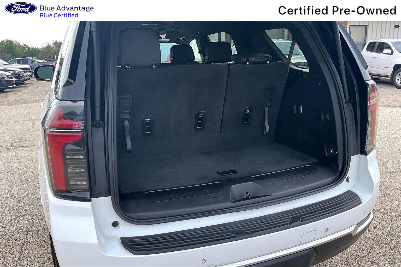 Used 2025 Chevrolet Tahoe LT AWD/4WD image 20