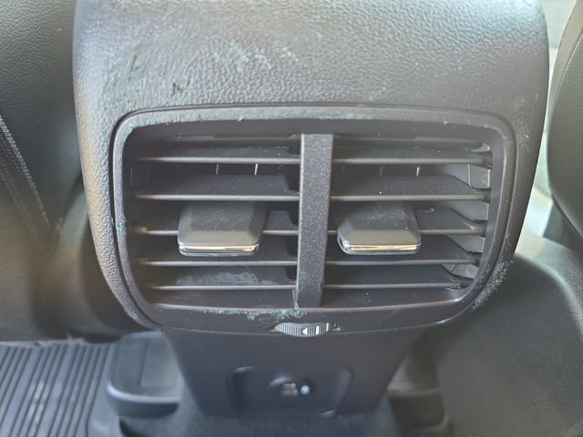 Certified 2022 Ford Escape SEL w/ SEL Stealth AWD Package image 26