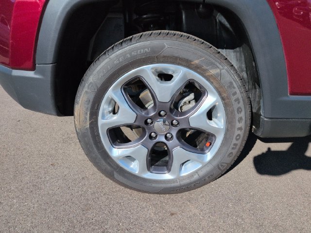 Used 2021 Jeep Compass Limited w/ Sun and Sound Group AWD/4WD image 12