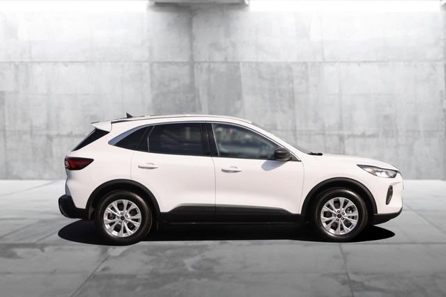 Certified 2024 Ford Escape Active FWD image 5
