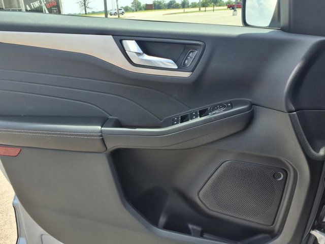 Certified 2022 Ford Escape SEL image 22