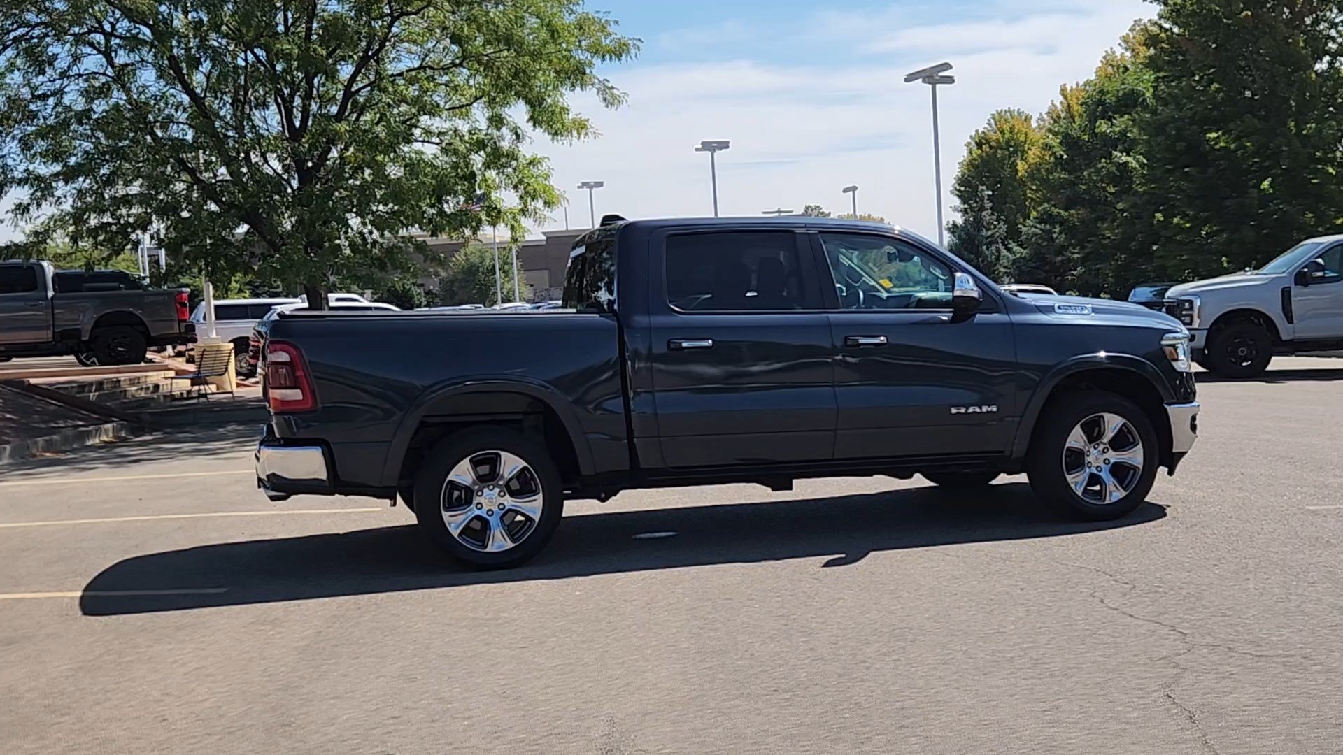 Used 2020 RAM 1500 Laramie AWD/4WD image 14