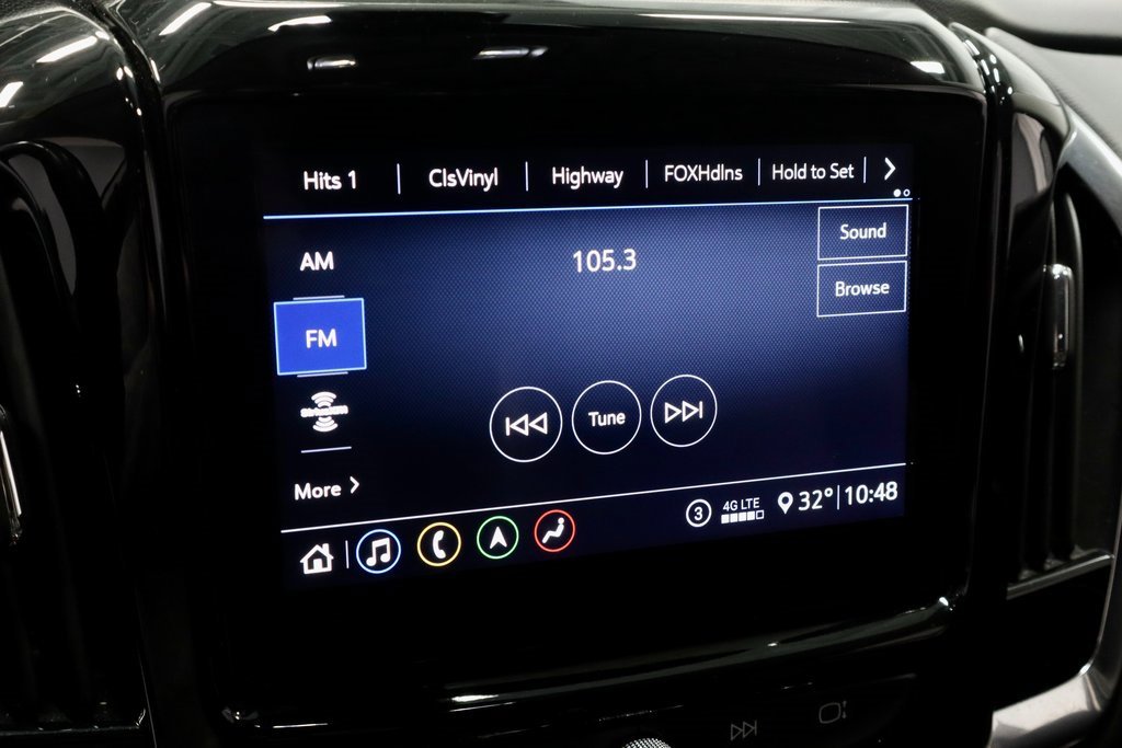 Used 2021 Chevrolet Traverse RS w/ LPO, Cargo Package image 3