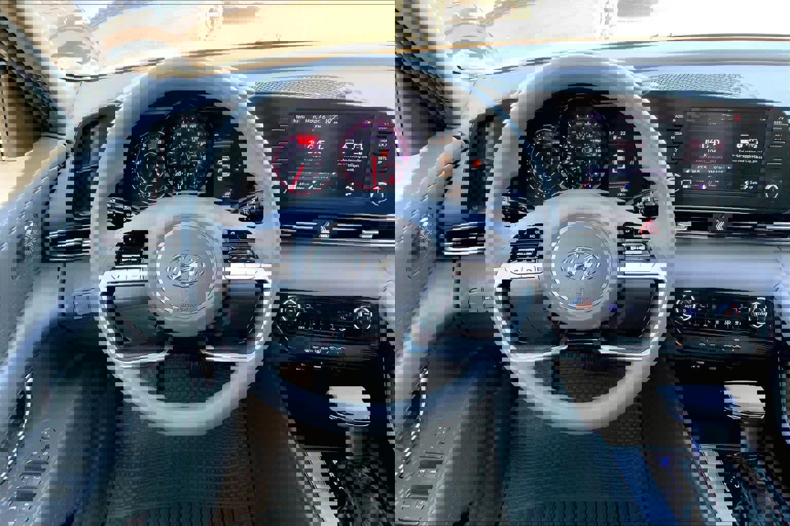 Used 2022 Hyundai Elantra SEL w/ Cargo Package image 8