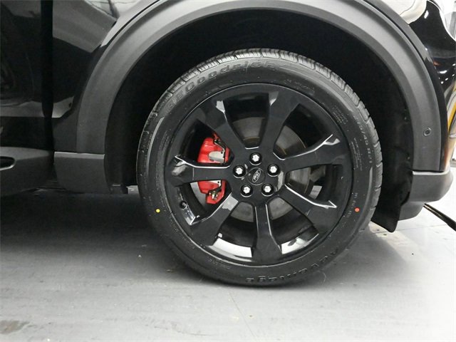 Certified 2021 Ford Explorer ST w/ ST Street Pack image 30