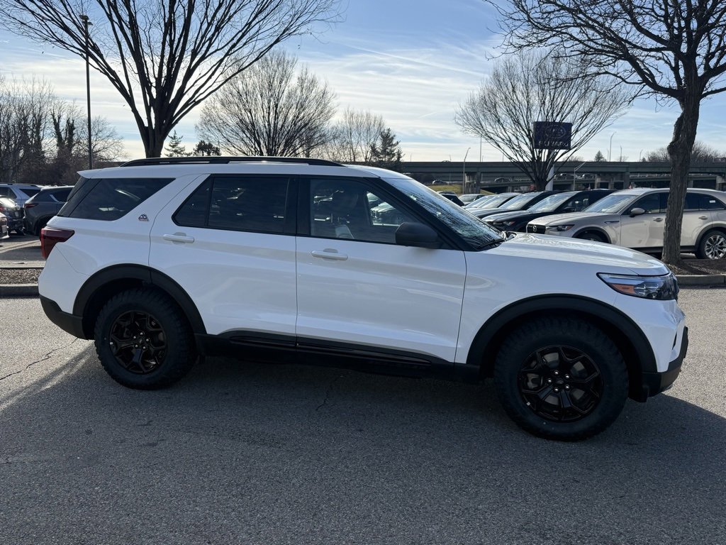 Certified 2023 Ford Explorer Timberline image 4