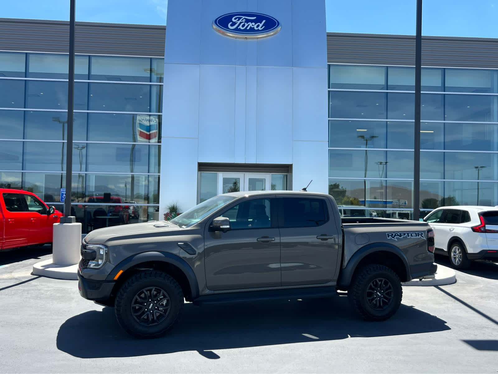 Certified 2025 Ford Ranger Raptor AWD/4WD image 1