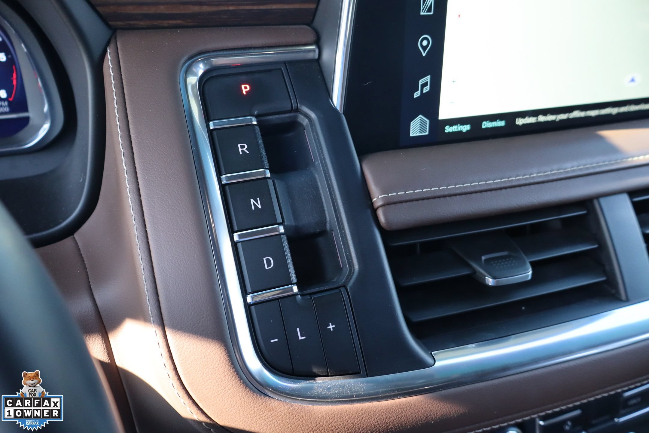 Used 2024 Chevrolet Tahoe High Country AWD/4WD image 20