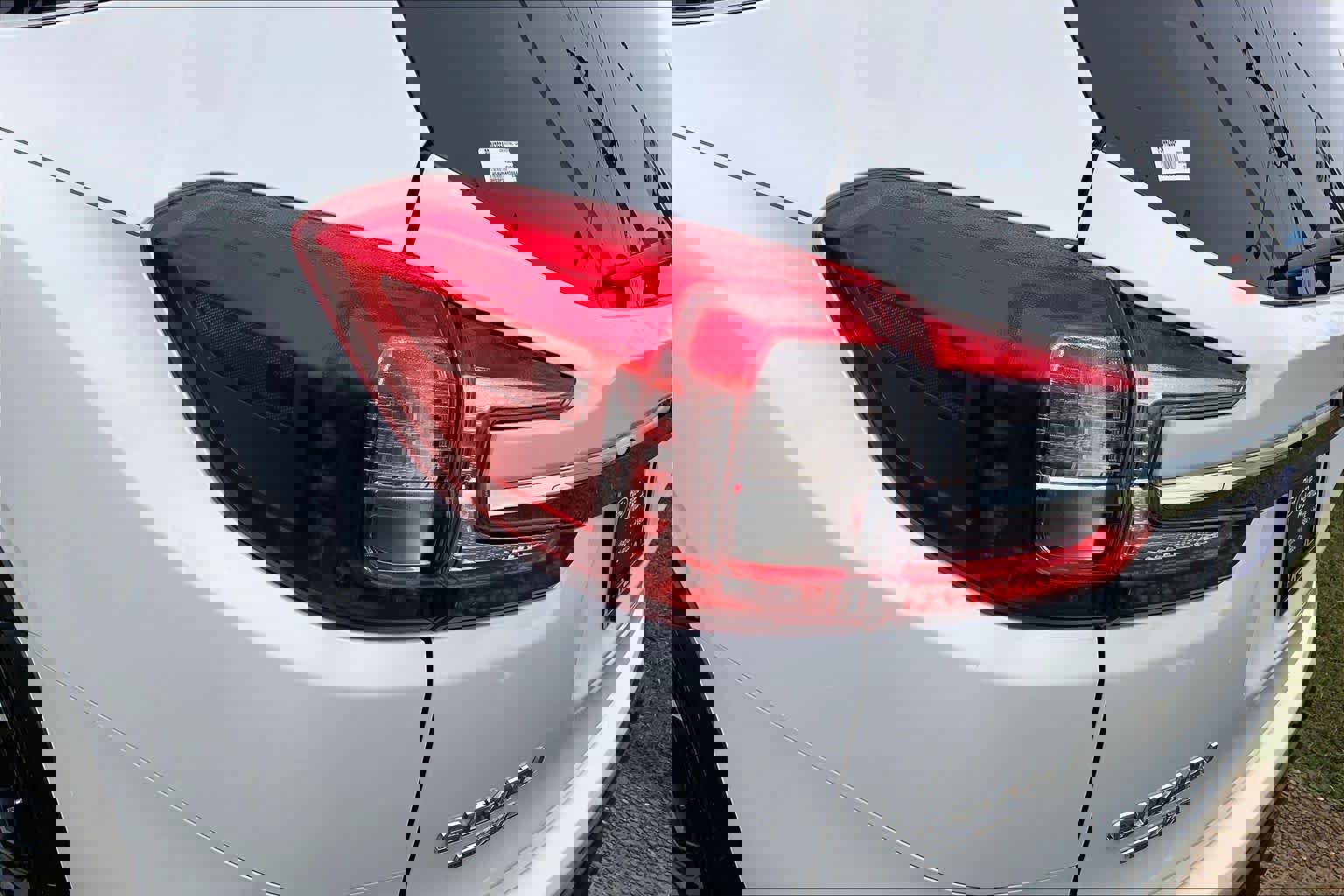 Used 2023 Subaru Ascent Limited w/ Technology Package image 26