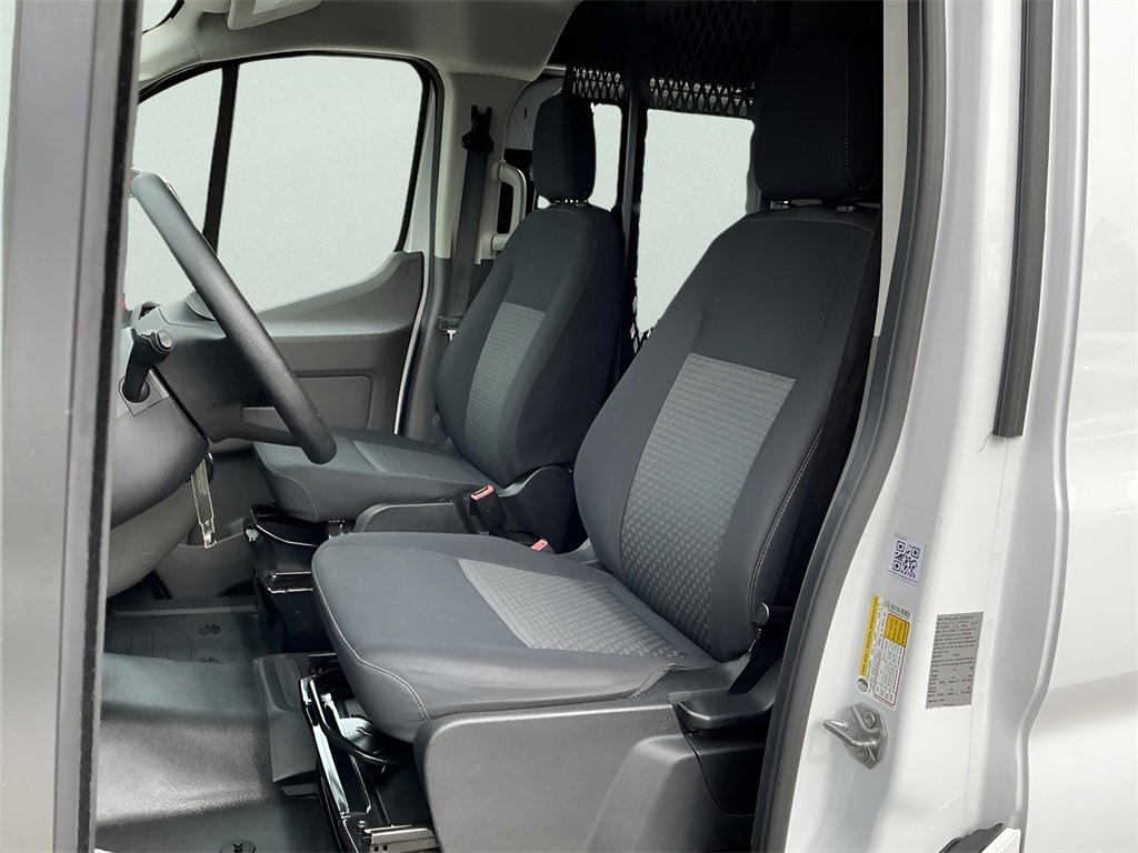 Certified 2024 Ford Transit 250 Low Roof w/ Exterior Upgrade Package image 29