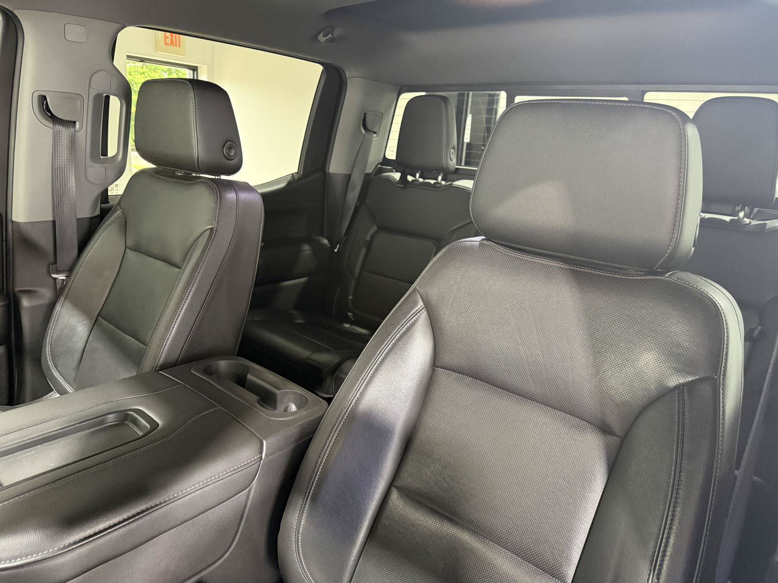 Used 2020 Chevrolet Silverado 1500 LTZ w/ LTZ Plus Package AWD/4WD image 18
