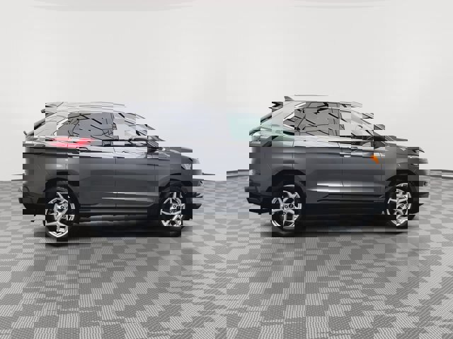 Certified 2024 Ford Edge SEL image 37