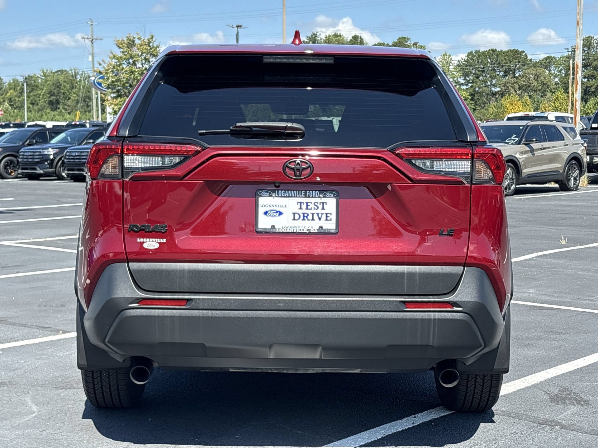 Used 2024 Toyota RAV4 LE FWD image 19