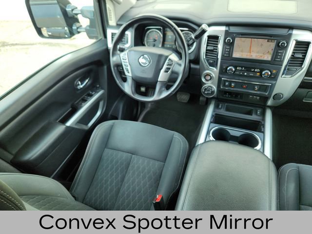 Used 2019 Nissan Titan SV w/ SV Convenience Package image 12