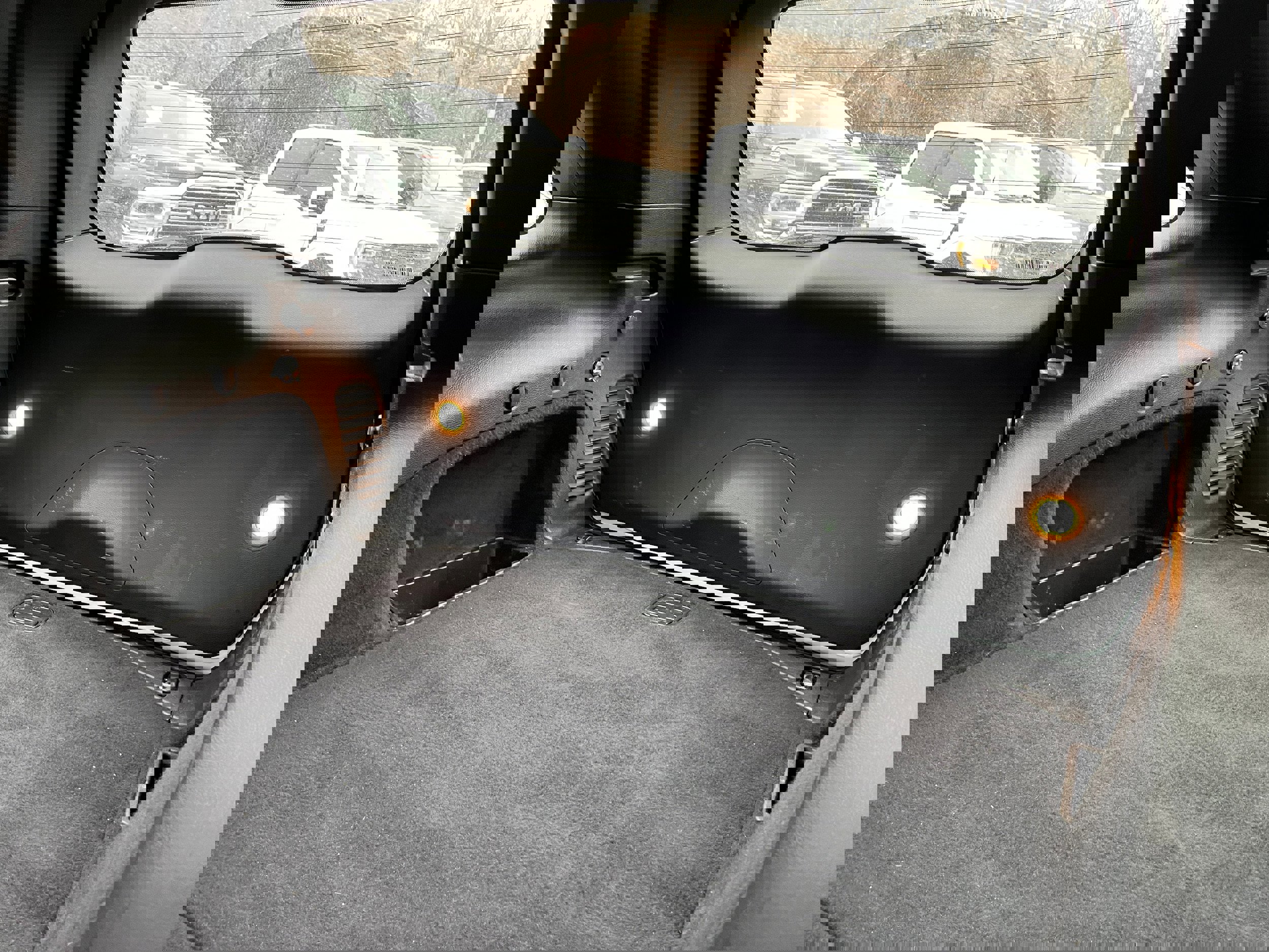 Used 2019 Jeep Grand Cherokee Laredo image 14