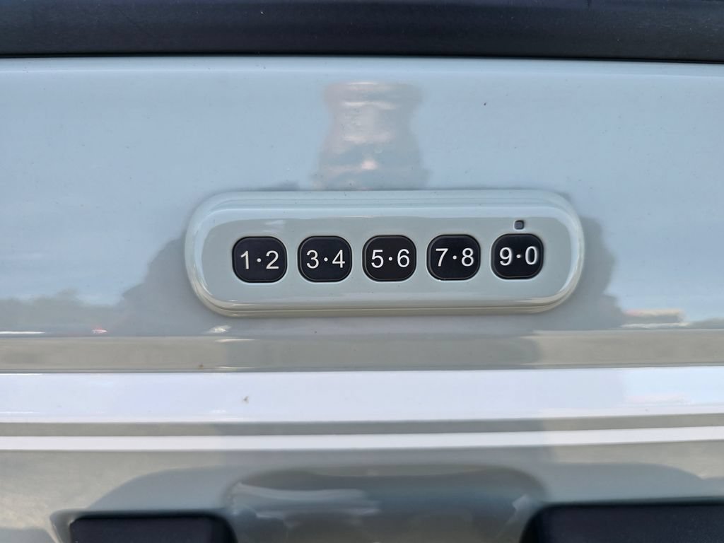 Certified 2023 Ford Bronco Heritage Edition AWD/4WD image 16