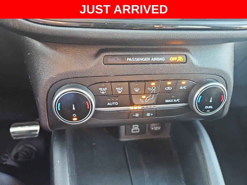 Certified 2024 Ford Escape ST-Line FWD image 17