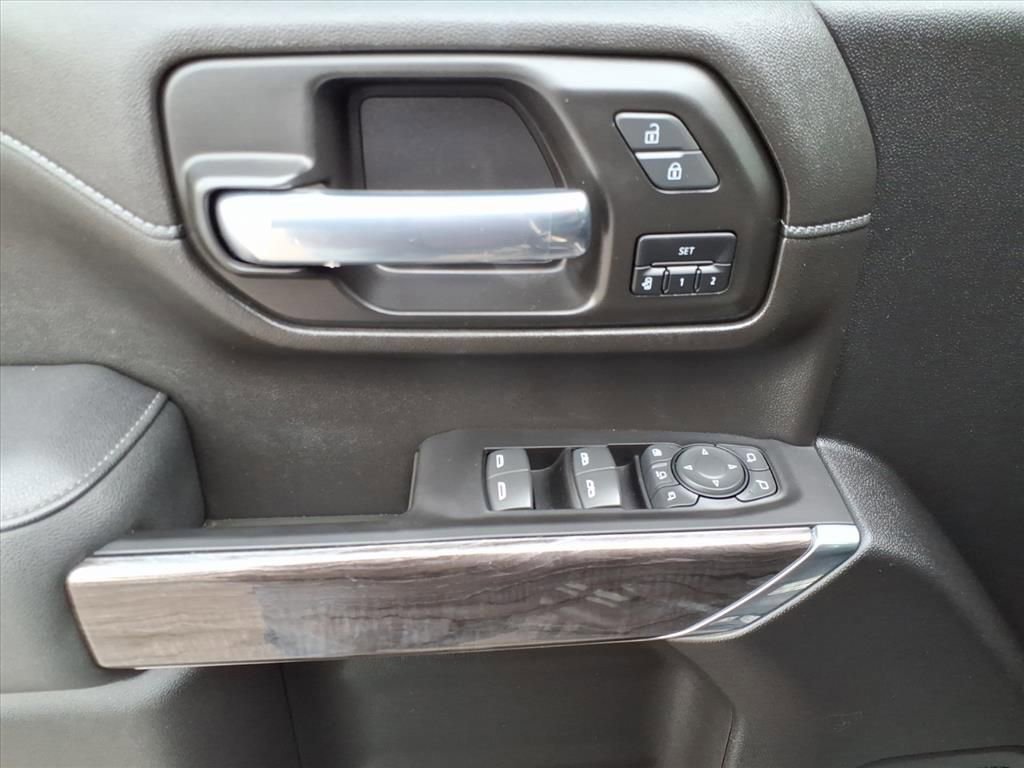 Used 2023 Chevrolet Silverado 2500 LTZ w/ LTZ Texas Edition image 21