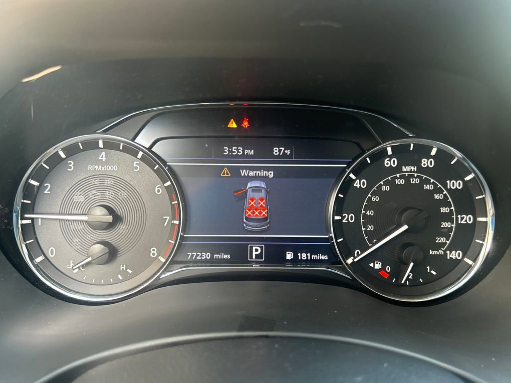 Used 2021 INFINITI QX80 Premium Select w/ Cargo Package RWD image 18