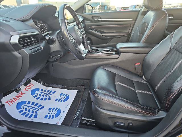 Used 2023 Nissan Altima 2.5 SR FWD image 14