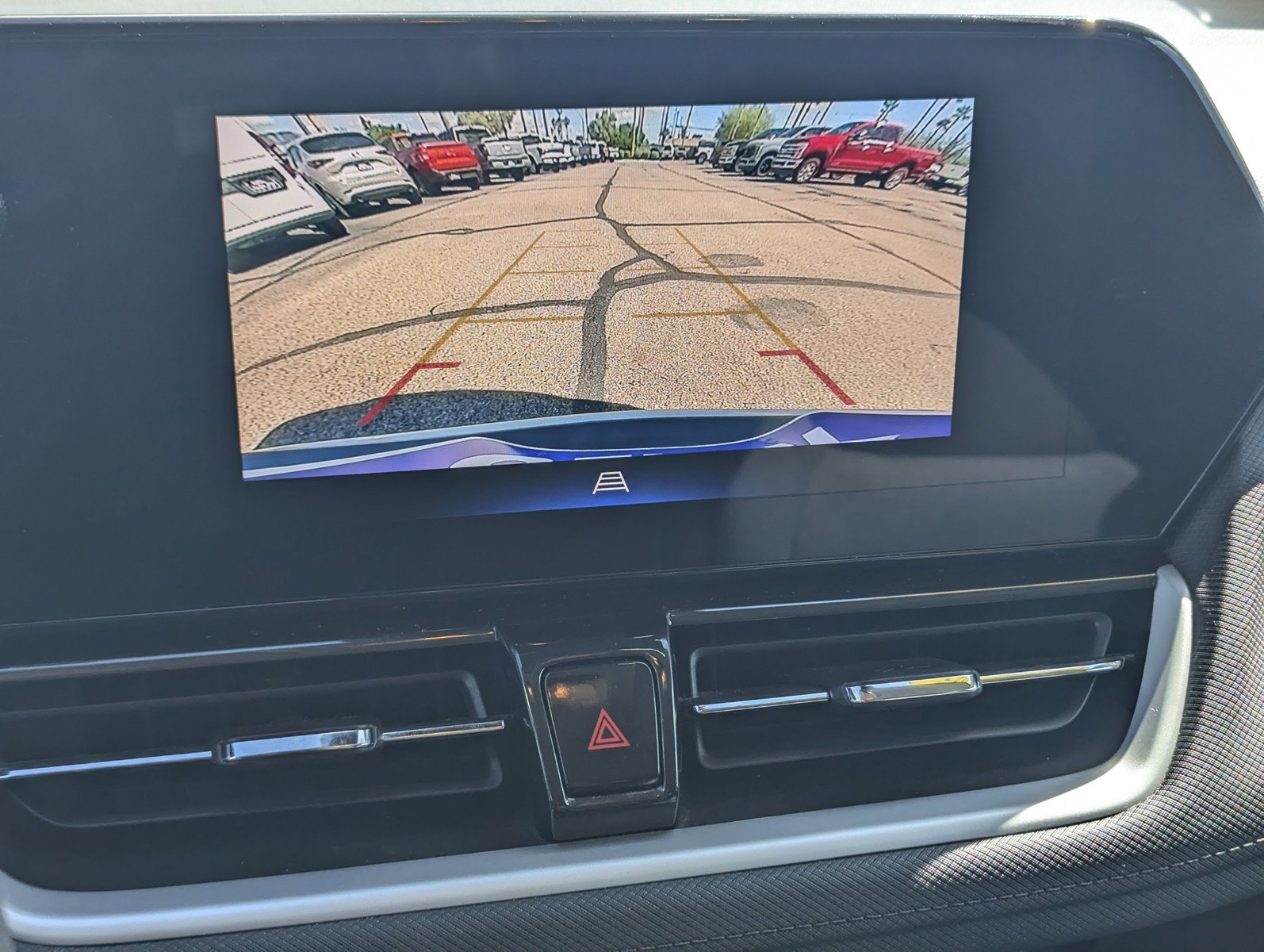 Used 2025 Chevrolet TrailBlazer LT FWD image 13